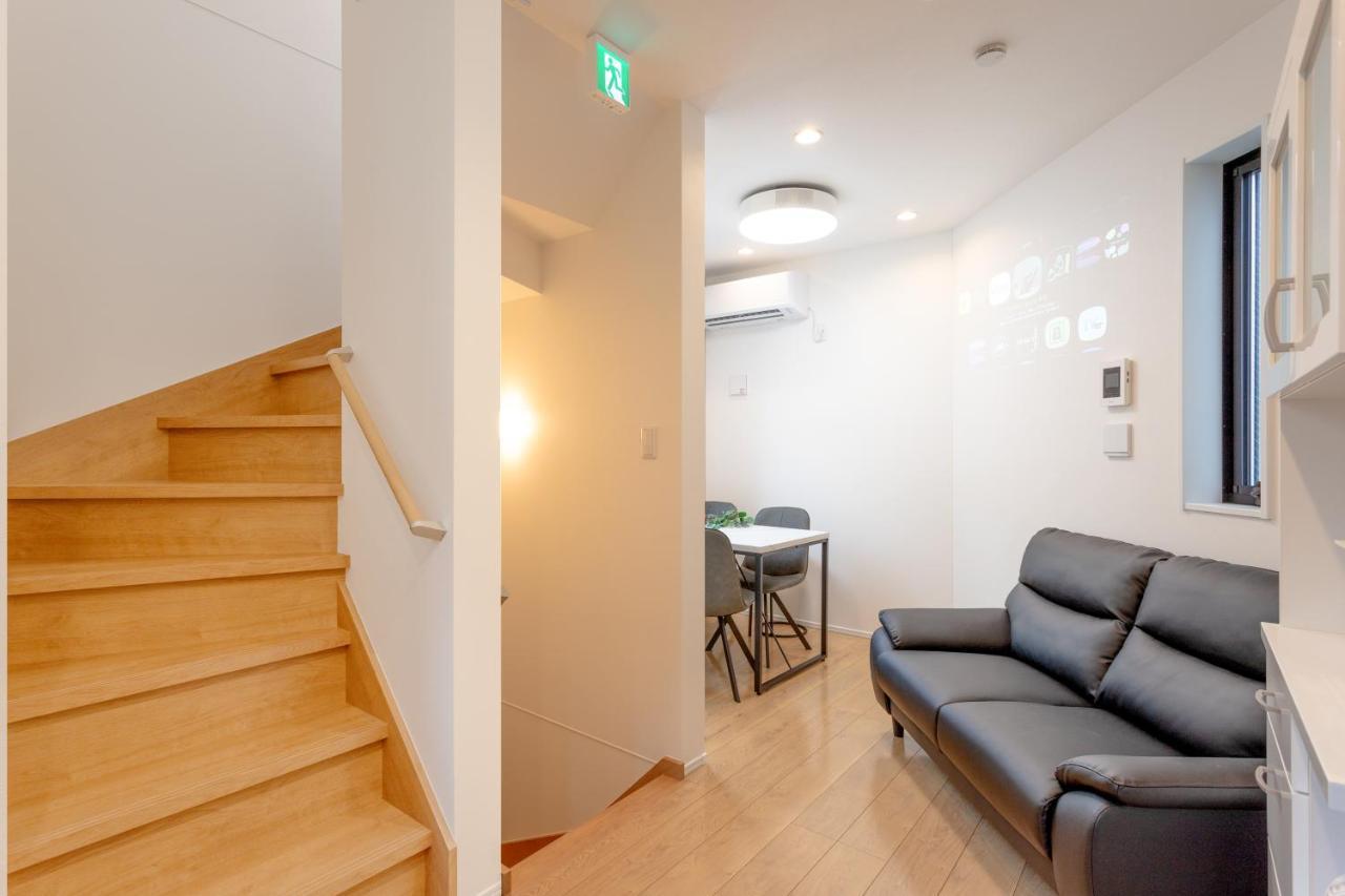 Shinjuku City House 新宿シティハウス Токио Екстериор снимка